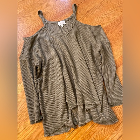 Anthropologie Deletta Cold Shoulder Top - Picture 5 of 5